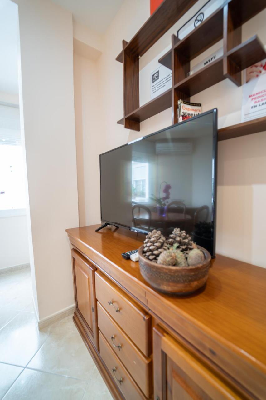 Larra Nervion Subway Tranvia Apartment Seville Ngoại thất bức ảnh