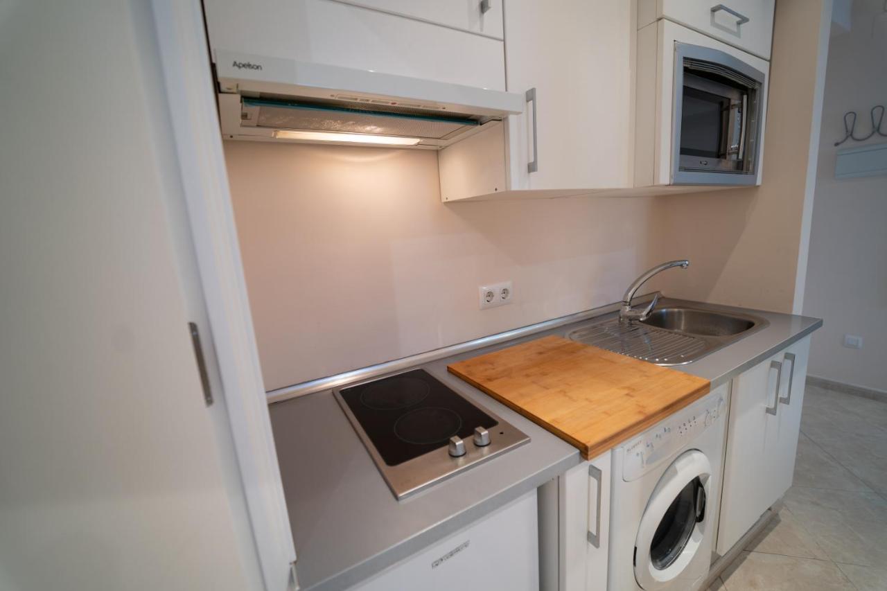Larra Nervion Subway Tranvia Apartment Seville Ngoại thất bức ảnh