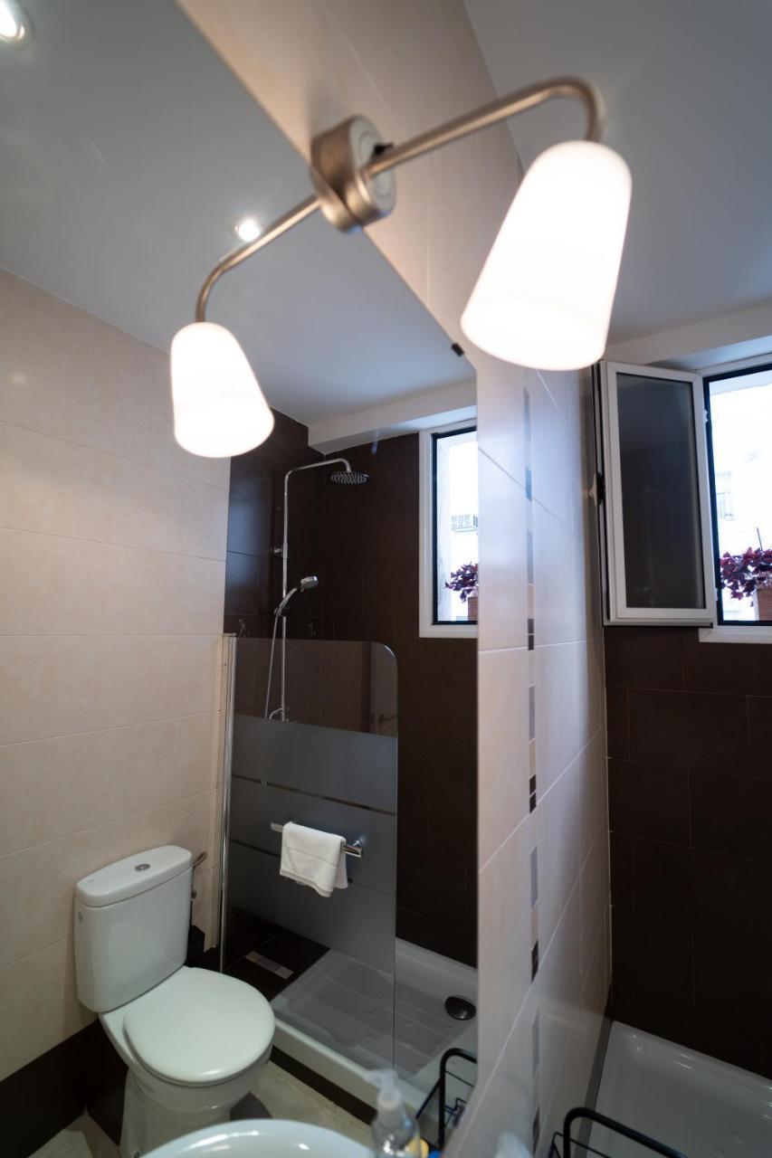 Larra Nervion Subway Tranvia Apartment Seville Ngoại thất bức ảnh